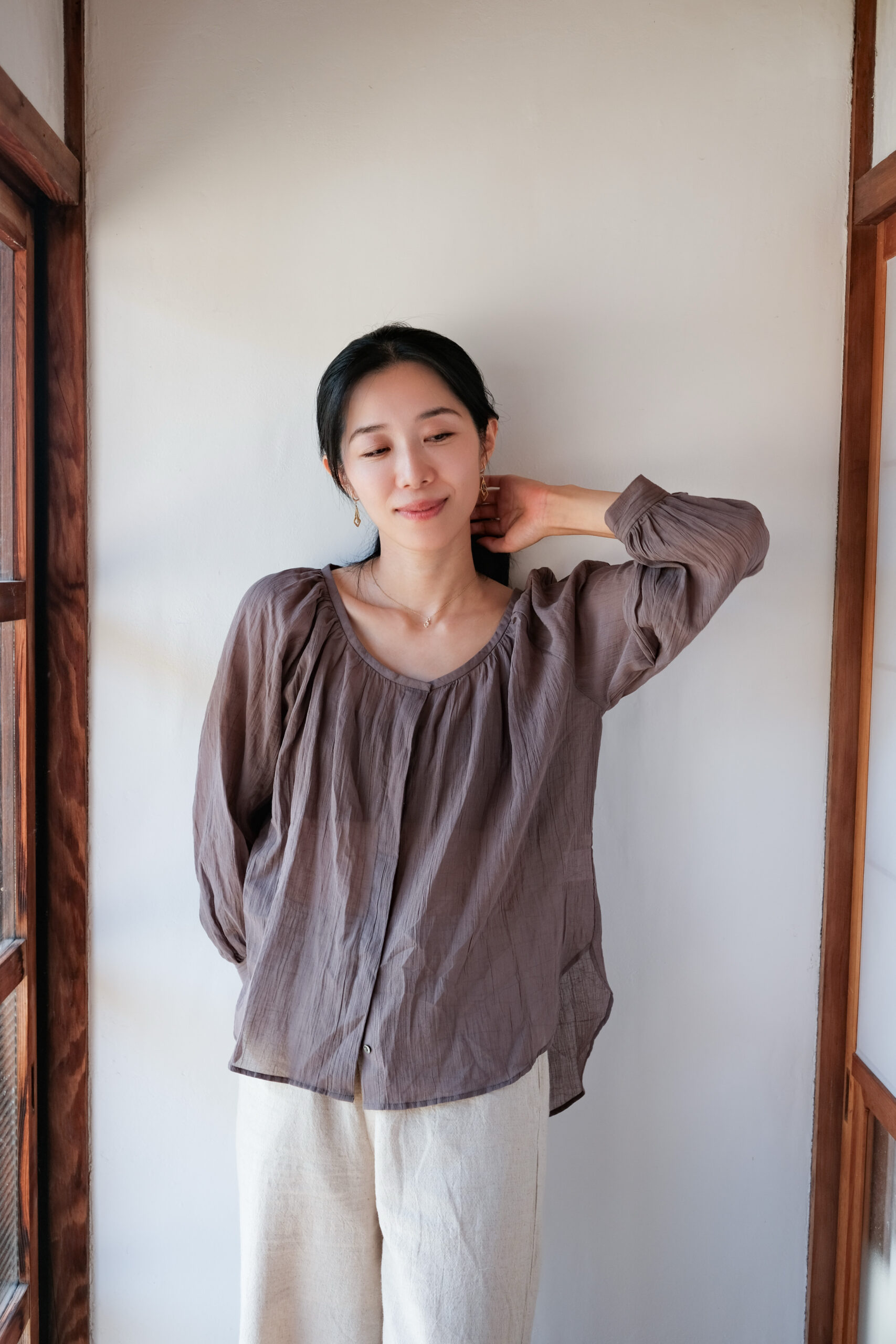 Voile cotton shirt blouse (soft brown) - 画像 (3)