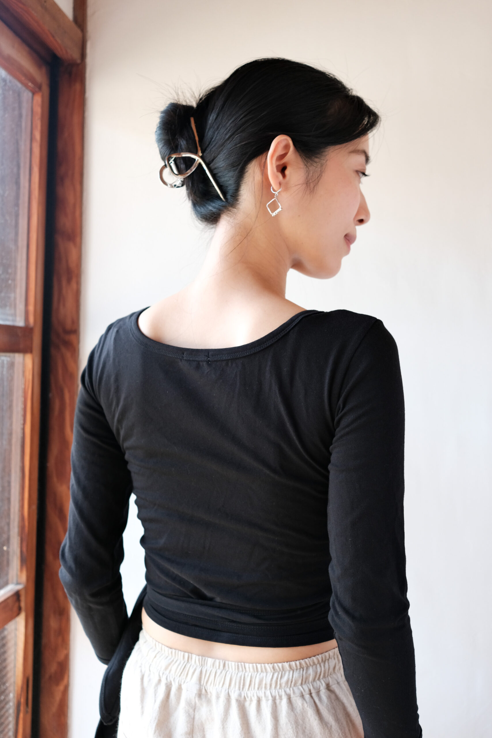 Organic cotton wrap top (black) - 画像 (6)