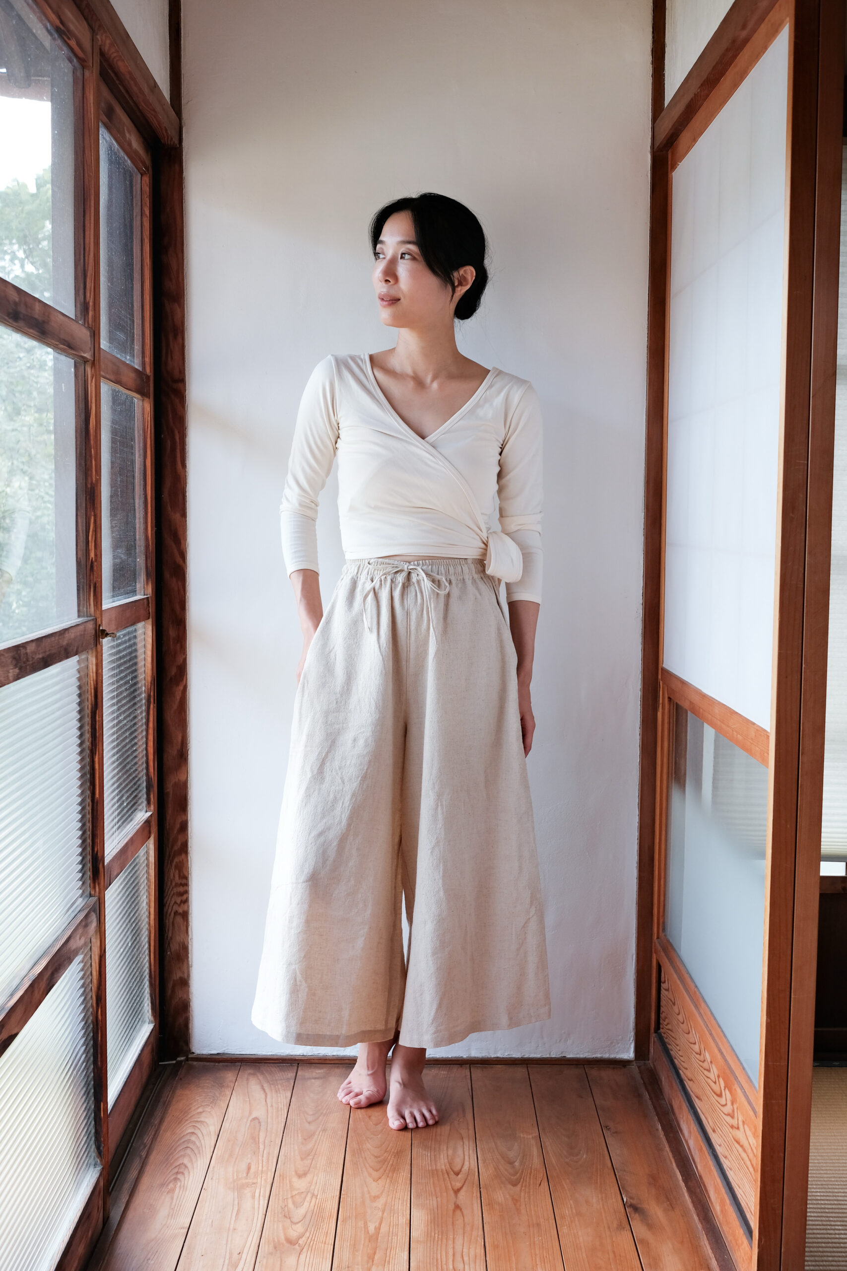 Organic cotton wrap top (ivory) - 画像 (5)